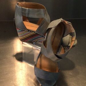 Lucky Brand colorful wedge sandals. Kids 4= ladies 6. Never worn! Blueish-Gray
